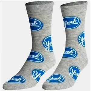 NWT York Peppermint Patty Novelty Crew Socks Men’s Size 6-12 Candy Gift